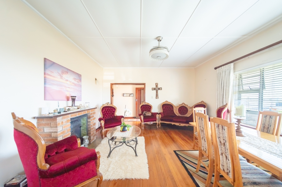 4 Bedroom Property for Sale in Vincent Eastern Cape